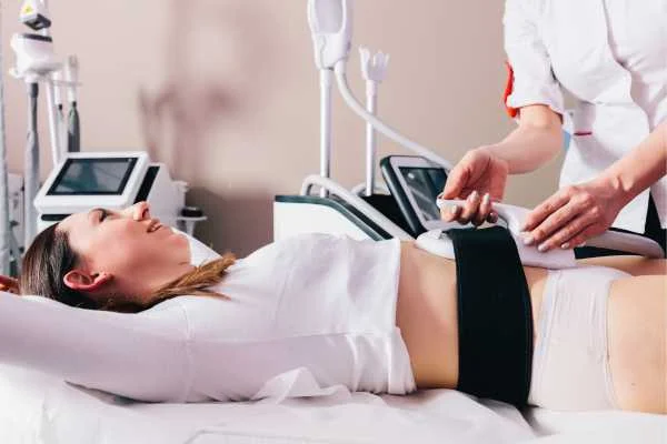 woman having body sculpting to help improve her body image and her mental health Wentworth